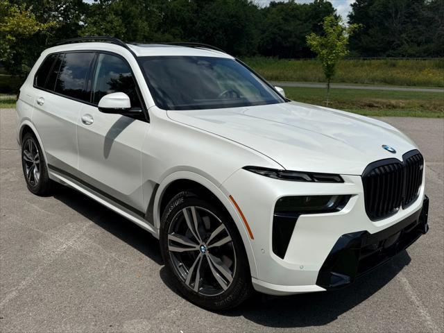 2025 BMW X7