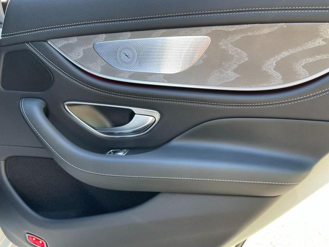 Photo of 2022 White Mercedes-Benz AMG GT 53