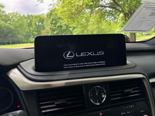 Photo of 2022 Ultra White Lexus RX 350