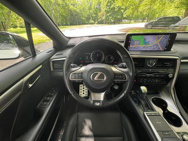 Photo of 2022 Ultra White Lexus RX 350