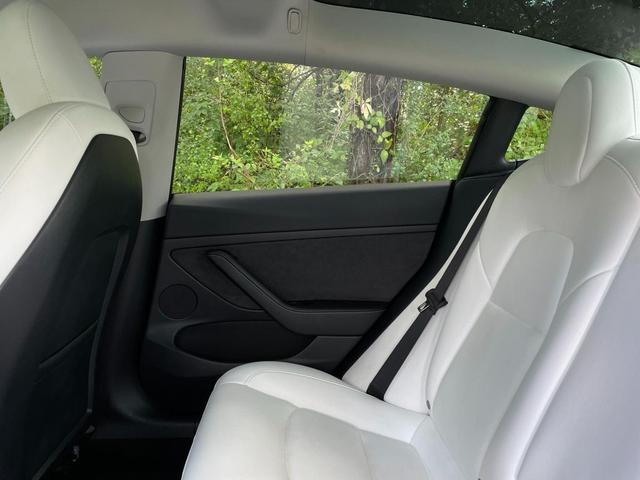Photo of 2023 Solid Black Tesla Model 3