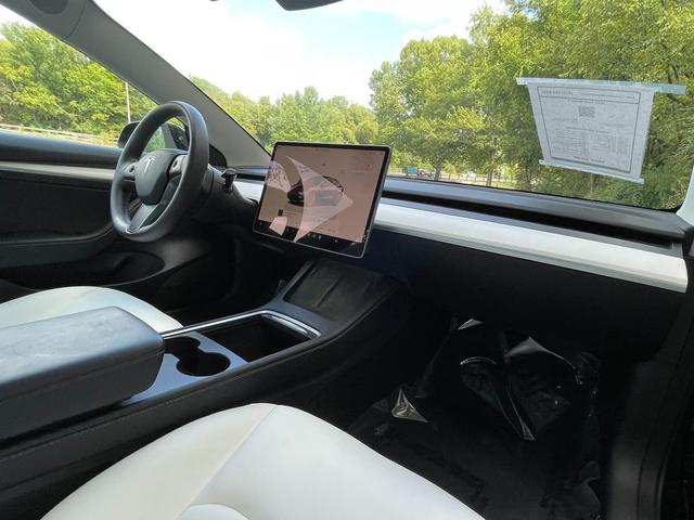 Photo of 2023 Solid Black Tesla Model 3