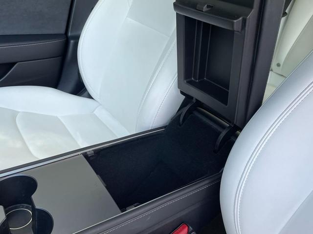 Photo of 2023 Solid Black Tesla Model 3