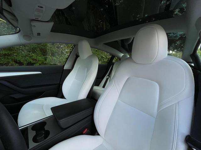 Photo of 2023 Solid Black Tesla Model 3