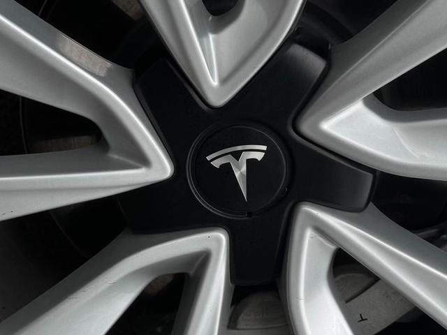 Photo of 2023 Solid Black Tesla Model 3