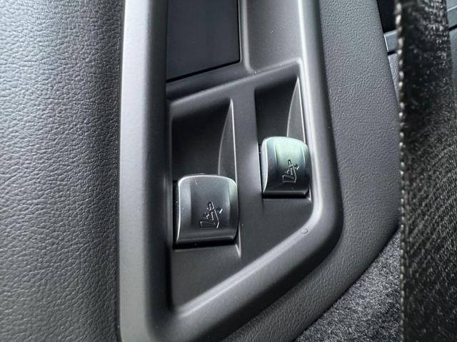 Photo of 2024 Brooklyn Grey Metallic BMW X7