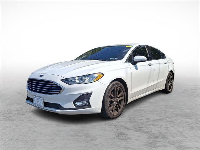Photo of 2020 Oxford White Ford Fusion