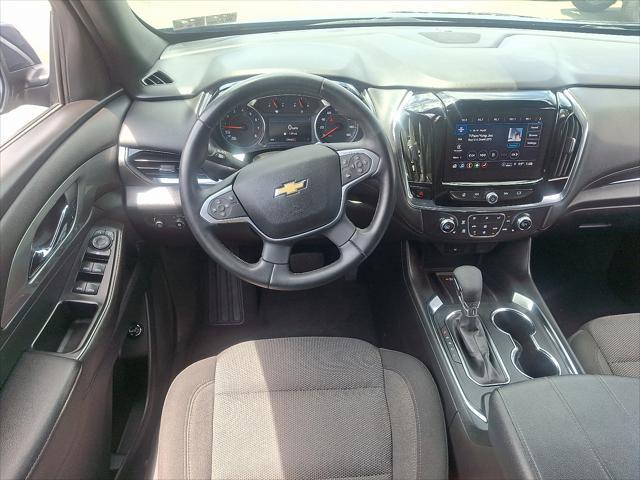 Photo of 2023 Northsky Blue Metallic Chevrolet Traverse