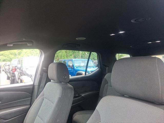 Photo of 2023 Northsky Blue Metallic Chevrolet Traverse