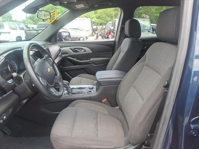 Photo of 2023 Northsky Blue Metallic Chevrolet Traverse