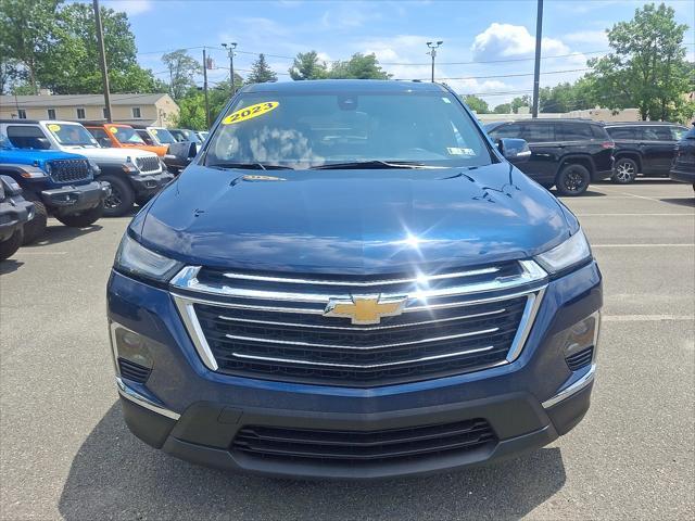 Photo of 2023 Northsky Blue Metallic Chevrolet Traverse
