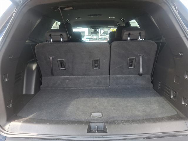 Photo of 2023 Northsky Blue Metallic Chevrolet Traverse