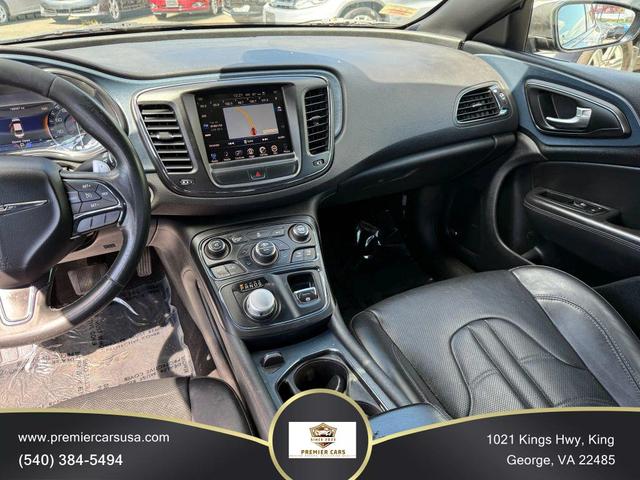 Photo of 2015 Ceramic Blue Clearcoat Chrysler 200