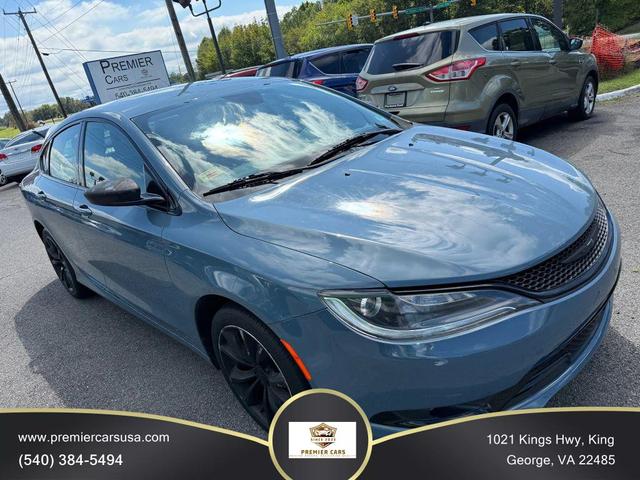 Photo of 2015 Ceramic Blue Clearcoat Chrysler 200