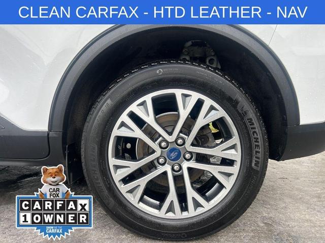 Photo of 2020 Oxford White Ford Escape