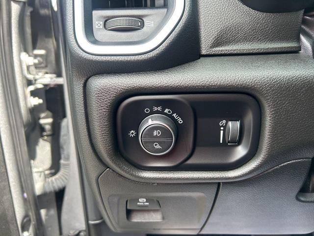Photo of 2022 Billet Silver Metallic Clearcoat RAM 1500