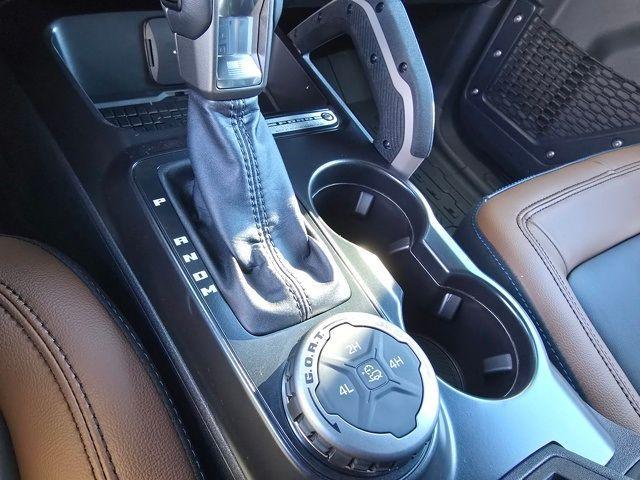 Photo of 2024 Hot Pepper Red Metallic Tinted Clearcoat Ford Bronco