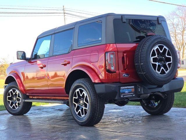 Photo of 2024 Hot Pepper Red Metallic Tinted Clearcoat Ford Bronco