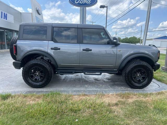 Photo of 2023 Carbonized Gray Metallic Ford Bronco