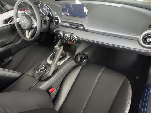 Photo of 2025 Soul Red Crystal Metallic Mazda MX-5 Miata