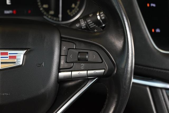 Photo of 2022 Infrared Tintcoat Cadillac XT6