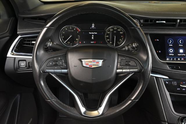Photo of 2022 Infrared Tintcoat Cadillac XT6