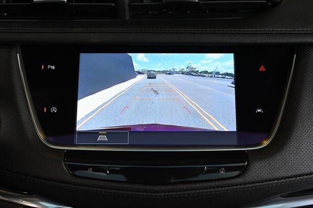 Photo of 2022 Infrared Tintcoat Cadillac XT6