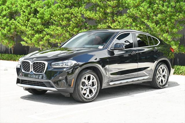 2022 BMW X4
