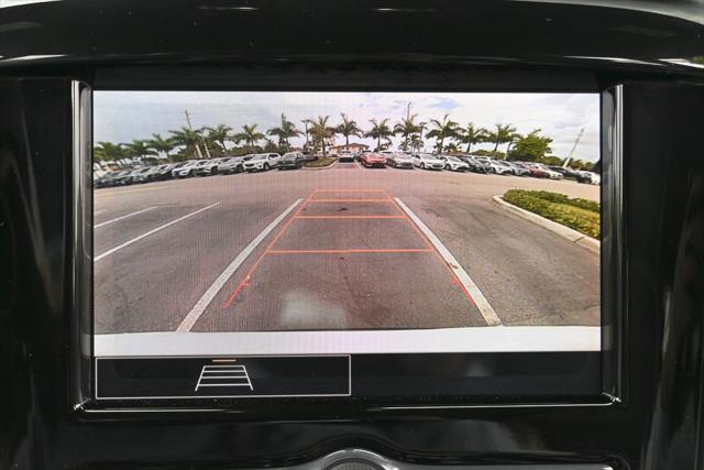Photo of 2023 Summit White Chevrolet Traverse