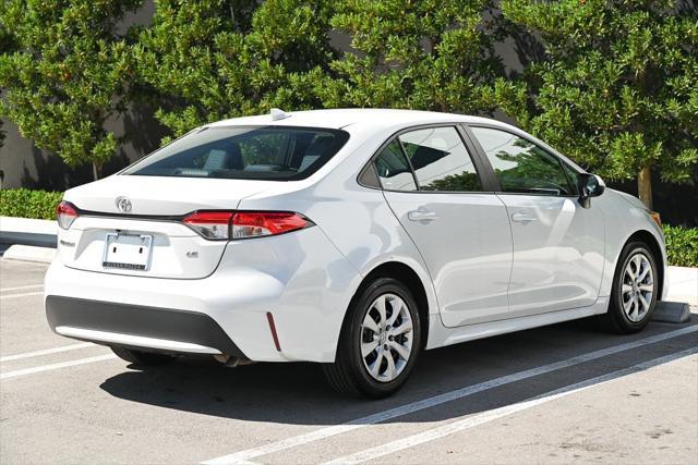 Used 2022 Toyota Corolla LE