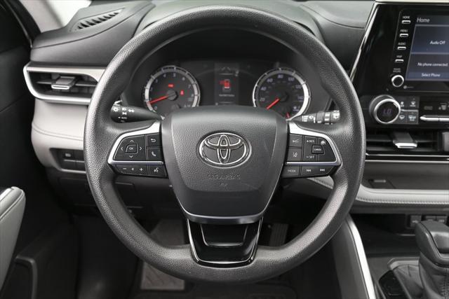 Photo of 2020 Magnetic Gray Metallic Toyota Highlander