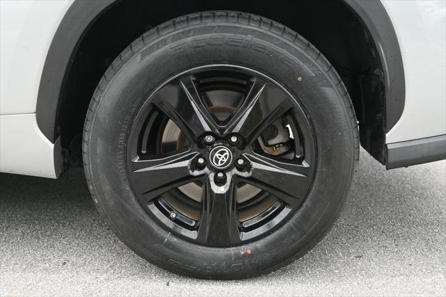 Photo of 2020 Magnetic Gray Metallic Toyota Highlander