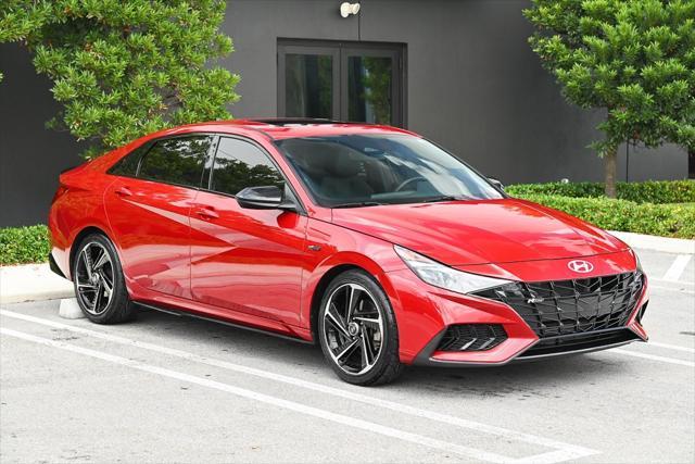 Photo of 2023 Scarlet Red Pearl Hyundai ELANTRA