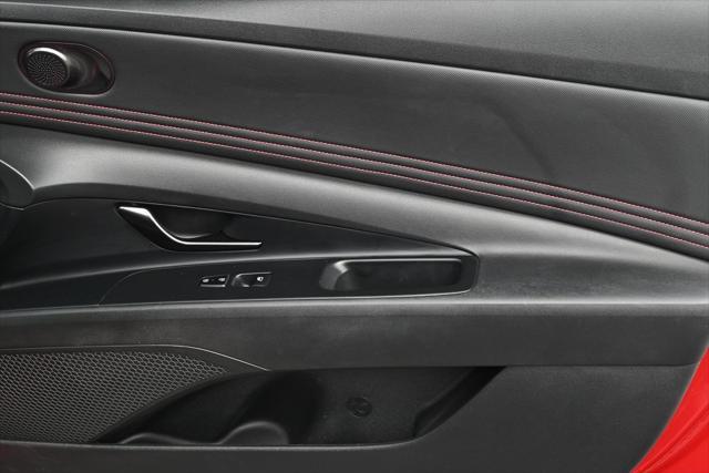 Photo of 2023 Scarlet Red Pearl Hyundai ELANTRA