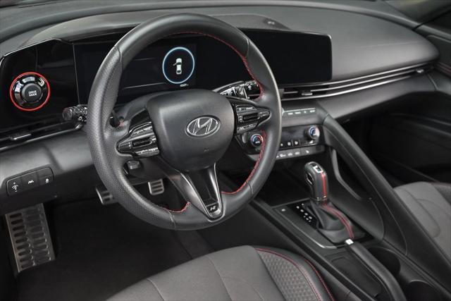 Photo of 2023 Scarlet Red Pearl Hyundai ELANTRA