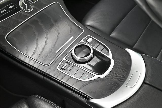 Photo of 2019 White Mercedes-Benz C-Class