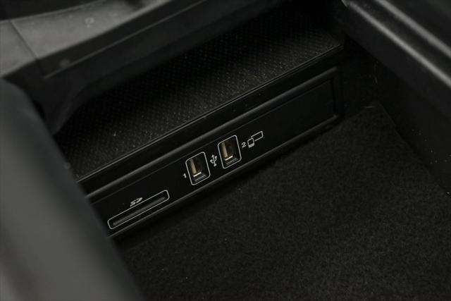 Photo of 2019 White Mercedes-Benz C-Class