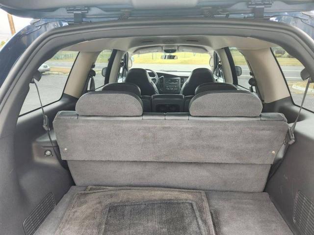 Photo of 2003 Blue Dodge Durango