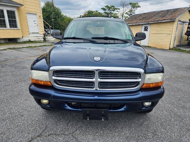 Photo of 2003 Blue Dodge Durango