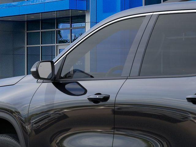 Photo of 2025 Mosaic Black Metallic Chevrolet Traverse