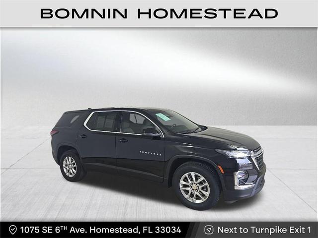 Photo of 2022 Mosaic Black Metallic Chevrolet Traverse