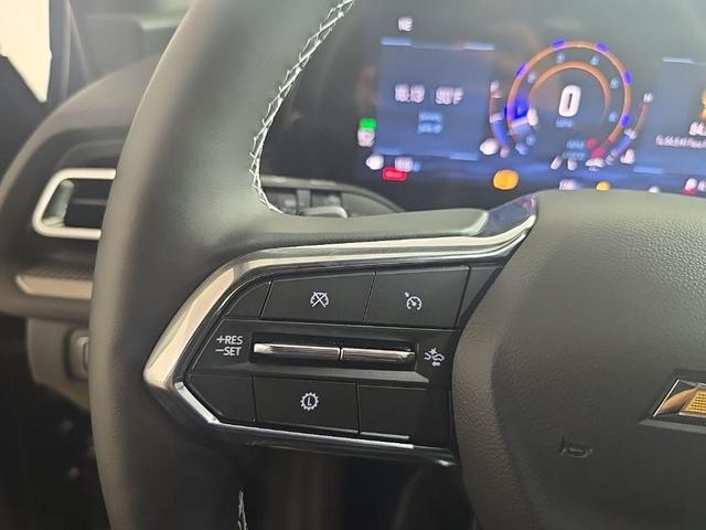 Photo of 2025 Black Metallic Chevrolet Traverse