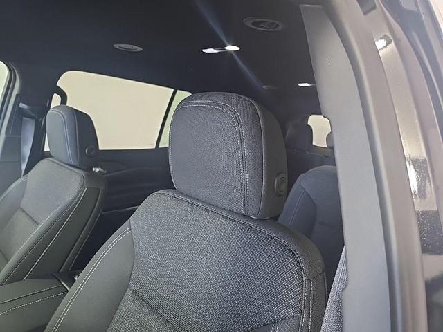 Photo of 2025 Black Metallic Chevrolet Traverse