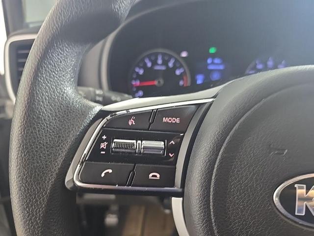 Photo of 2022 Sparkling Silver Kia Sportage