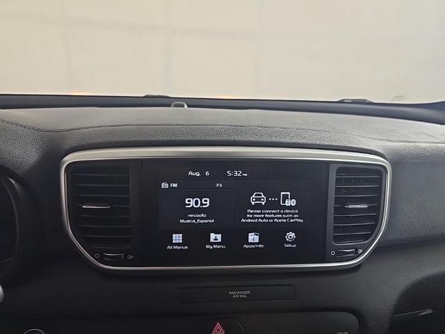 Photo of 2022 Sparkling Silver Kia Sportage