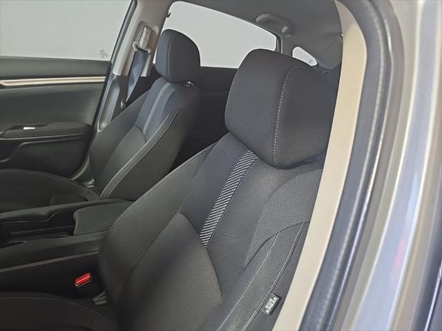 Photo of 2018 Lunar Silver Metallic Honda Civic
