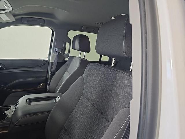 Photo of 2017 Summit White Chevrolet Tahoe