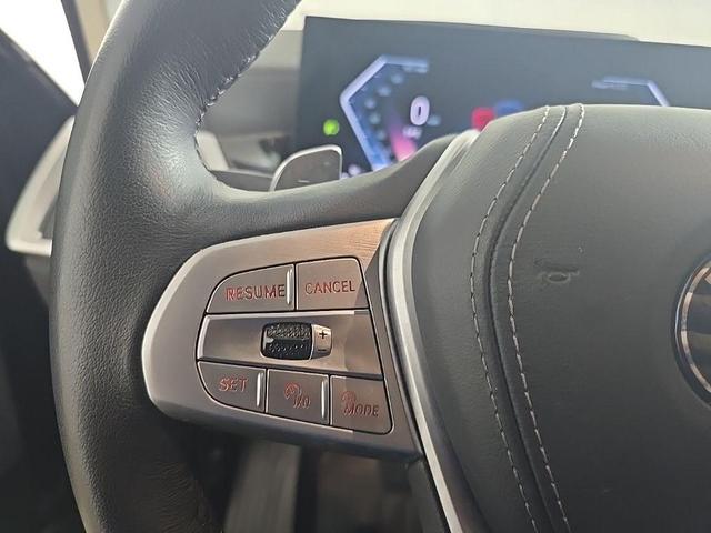 Photo of 2024 Black Sapphire Metallic BMW X7