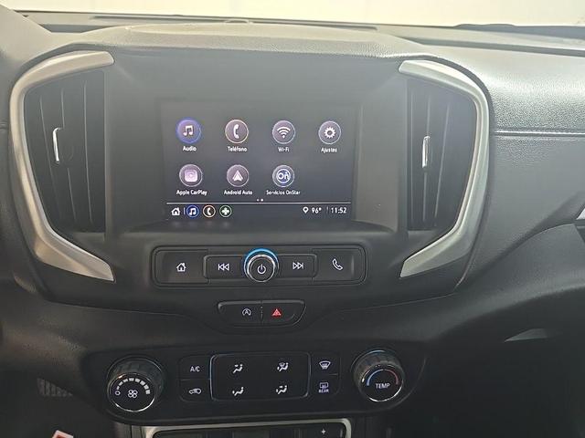 Photo of 2022 Summit White GMC Terrain