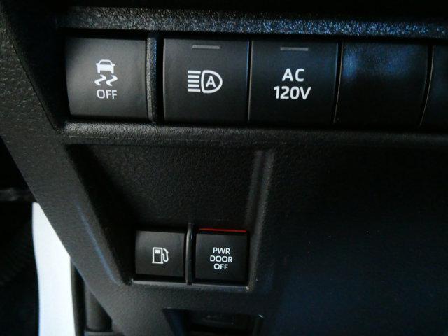 Photo of 2023 Wind Chill Pearl Toyota Sienna